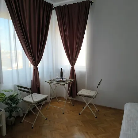 The Corner Loft - Cismigiu Garden Διαμέρισμα *