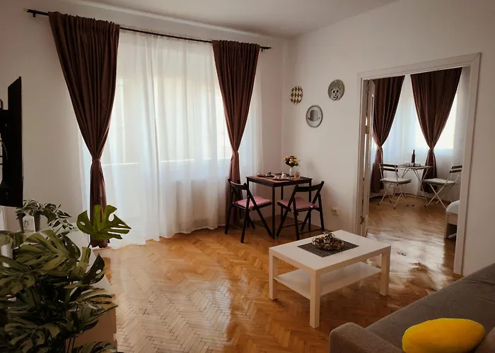 The Corner Loft - Cismigiu Garden 公寓